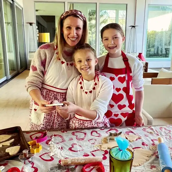 Blair and Brooke baking with their mother, Annie